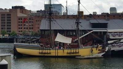 بوستون-موزه-کشتی-بوستون-Boston-Tea-Party-Ships-Museum-213021