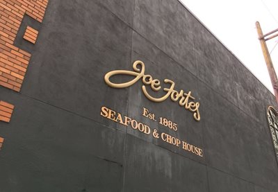ونکوور-رستوران-Joe-Fortes-Seafood-Chop-House-214626