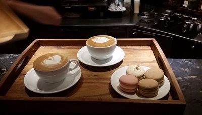 ونکوور-کافه-تیری-Thierry-Cafe-214853