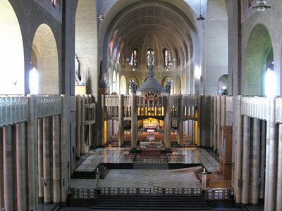 بروکسل-کلیسا-Basilica-of-the-Sacred-Heart-221043
