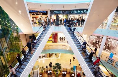 مرکز خرید La Part Dieu Shopping Mall