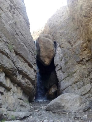 آبشار کوه گل