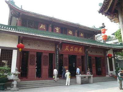 گوانجو-معبد-Liurong-Temple-225621