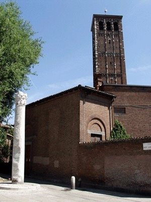 میلان-کلیسای-اسقف-سنت-آمبروز-Basilica-di-Sant-Ambrogio-227540