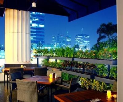 جاکارتا-هتل-The-Ritz-Carlton-Jakarta-227848