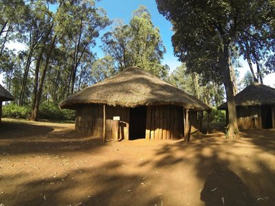 نایروبی-دهکده-توریستی-Bomas-of-Kenya-230162
