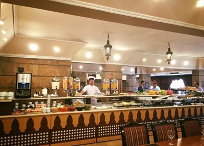 بغداد-رستوران-بیستون-سمد-Restaurant-Beeston-Samad-245453