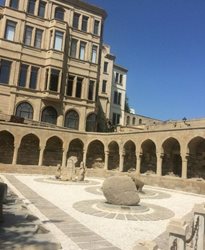 شهر قدیم باکو Old City Baku