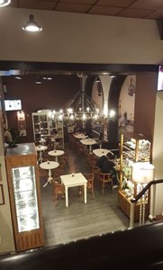 باکو-کافه-خونه-ی-شکلات-Lvov-Sokolad-Evi-Cafe-249248