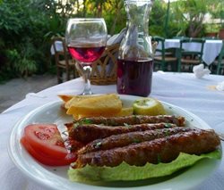 رستوران Gavalianos Kafenes