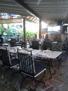 هاوانا-رستوران-Paladar-Fontana-252957
