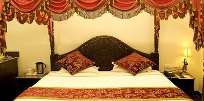 جیپور-هتل-هاولی-Nahargarh-Haveli-254354