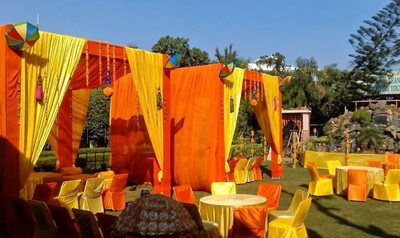 جیپور-رستوران-گیاهی-باغ-چاناکیا-Chanakya-Garden-Veg-Restaurant-254564