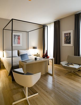 ورونا-هتل-Escalus-Luxury-Suites-Verona-255726
