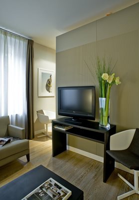 ورونا-هتل-Escalus-Luxury-Suites-Verona-255727