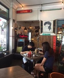 کافه Pit Stop Cafe
