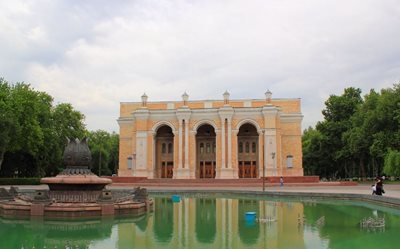 تاشکند-سالن-تئاتر-اپرا-Navoi-Opera-Theater-257748