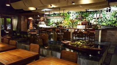 هوشی-مین-رستوران-گیاهی-هام-Hum-Vegetarian-Restaurant-258475