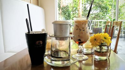 هوشی-مین-کافه-رستوران-Trung-Nguyen-Coffee-258670