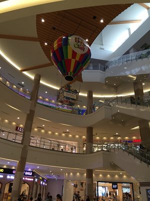 هوشی-مین-مرکز-خرید-Aeon-Mall-Tan-Phu-Celadon-Shopping-Center-259504