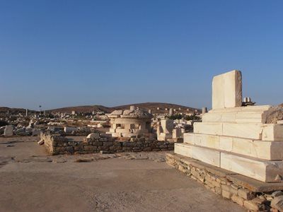 میکونوس-جزیره-باستانی-دلوس-Archaeological-site-of-Delos-260390