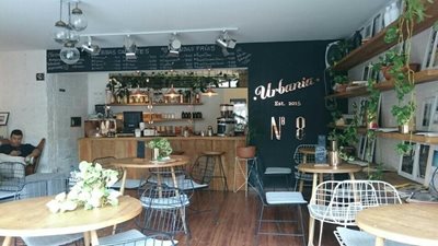 مدلین-کافه-شماره-8-Urbania-Cafe-No-8-263040