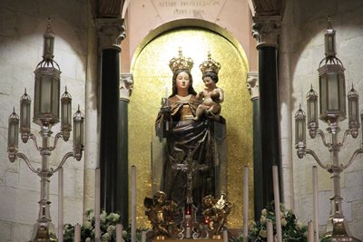 ساردینیا-کلیسا-بانو-بوناریا-Shrine-of-Our-Lady-of-Bonaria-264129