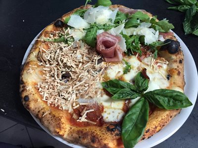 سیسیل-رستوران-Pizzeria-da-Giovanni-268029