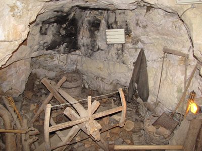 سیسیل-موزه-آسیاب-آبی-و-خانه-میلر-Mulino-ad-Acqua-Museo-in-Grotte-269501