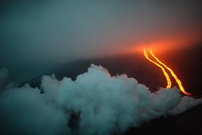 سیسیل-جزیره-آتشفشانی-استرومبولی-Stromboli-Volcano-269852