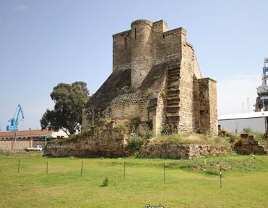 پالرمو-قلعه-مادیان-Castello-a-Mare-271161