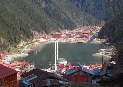 ترابزون-دریاچه-اوزون-گول-Uzungol-Lake-272272