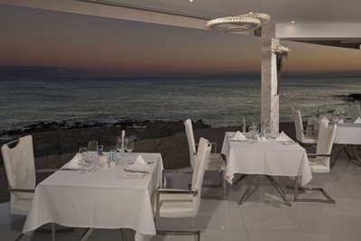 جزایر-قناری-کافه-رستوران-لانیز-Lani-s-Cafe-Restaurant-274909