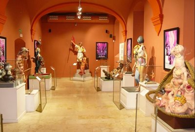 والنسیا-موزه-تاریخ-محلی-فالاس-Fallas-Museum-277350