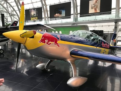 سالزبورگ-موزه-آشیانه-ردبول-Red-Bull-Hangar-7-279186