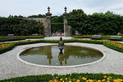 سالزبورگ-قصر-باستانی-و-باغ-میرابل-Mirabell-Palace-and-Gardens-279239