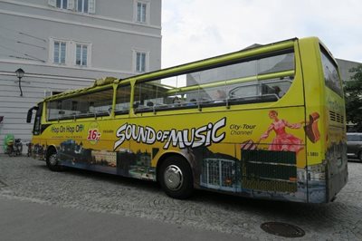 سالزبورگ-اتوبوس-گردشگری-توریستی-هاپ-آن-هاپ-آف-سالزبورگ-Hop-on-Hop-off-City-Tour-Salzburg-279735