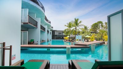 هتل Holiday Inn Resort Krabi Ao Nang Beach