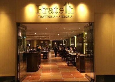سنتوسا-رستوران-ایتالیایی-فراتلی-Fratelli-Trattoria-Pizzeria-293496