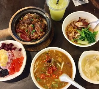 سنتوسا-رستوران-خیابان-غذای-مالزیایی-Malaysian-Food-Street-293509