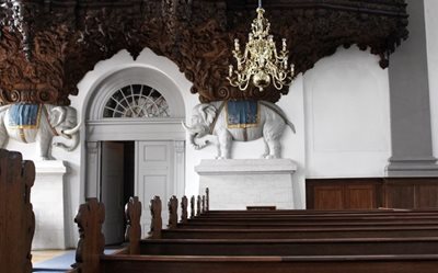 کپنهاگ-کلیسای-اور-سیویر-Church-of-Our-Saviour-297240