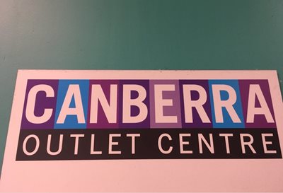 مرکز خرید کانبرا اوت لت Canberra Outlet Centre
