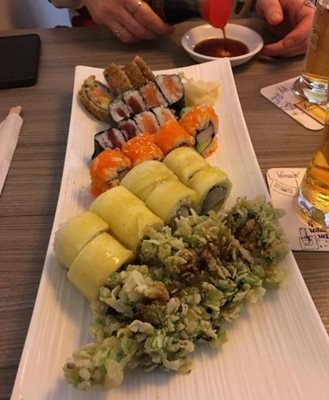 کلن-رستوران-سوییت-سوشی-sweet-sushi-300574