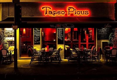 کلن-رستوران-تاپئو-پیکس-Tapeo-Picus-300602