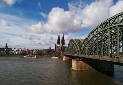 کلن-پل-هوهنزولرن-Hohenzollern-Bridge-300843