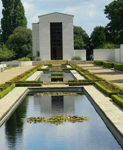 کمبریج-قبرستان-و-یادبود-آمریکایی-کمبریج-301128