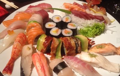 رستوران KOISHI fish & sushi restaurant برنو