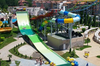 سانی-بیچ-پارک-آبی-اکشن-سانی-بیچ-Action-Aquapark-307051