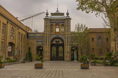 تهران-سردر-باغ-ملی-308678