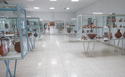 لارناکا-موزه-باستان-شناسی-لارناکا-Larnaka-District-Archaeological-Museum-315314
